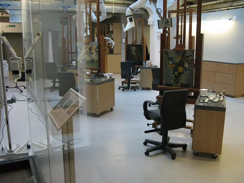 Preserving the Irreplaceable: How Museums Navigate Formaldehyde's Complicated Legacy